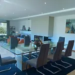 Ria Lounge House 토레이라