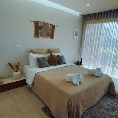 Villa Ria Lounge House *