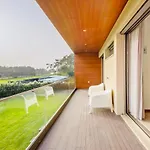 Villa Ria Lounge House