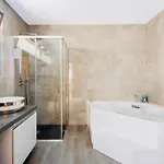 Ria Lounge House Villa *