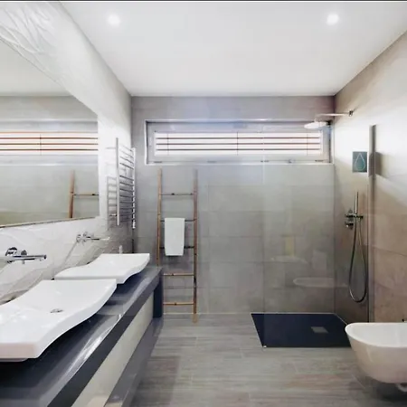 Ria Lounge House Willa