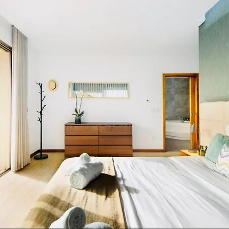 Ria Lounge House Willa Torreira