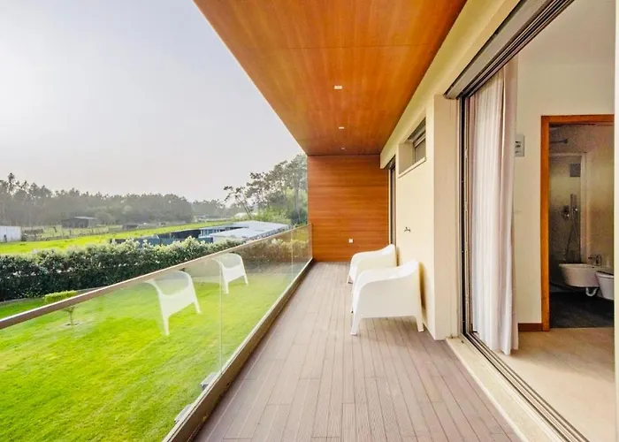 Villa Ria Lounge House